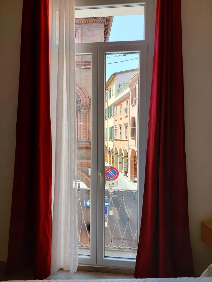 2Towers Holiday House_Centro Storico Di Bologne Extérieur photo